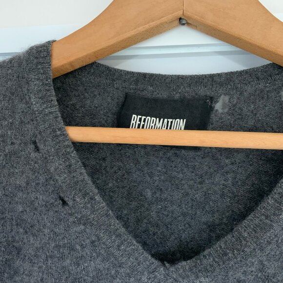 Reformation cashmere sweater - Picture 3 of 4